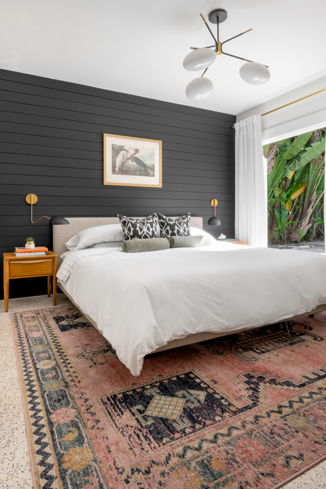 Design ideas for a midcentury bedroom in Miami.