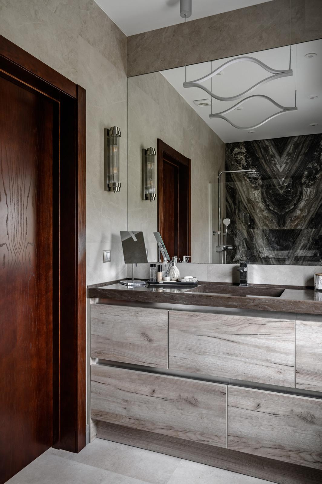 Загородный жилой дом