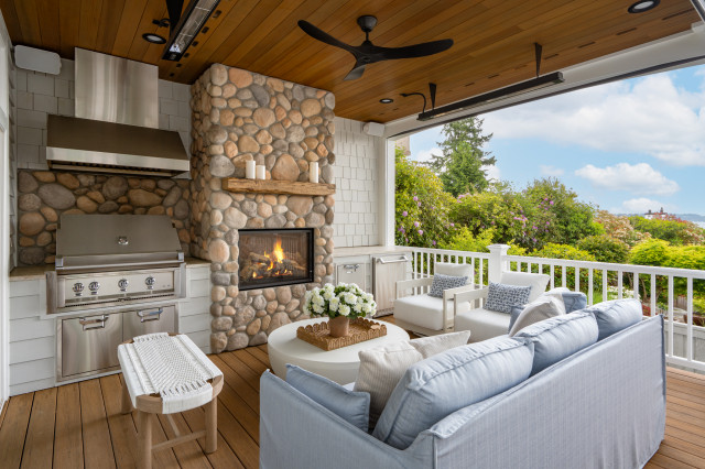 Covered Outdoor Kitchen stile-marinaro-terrazza