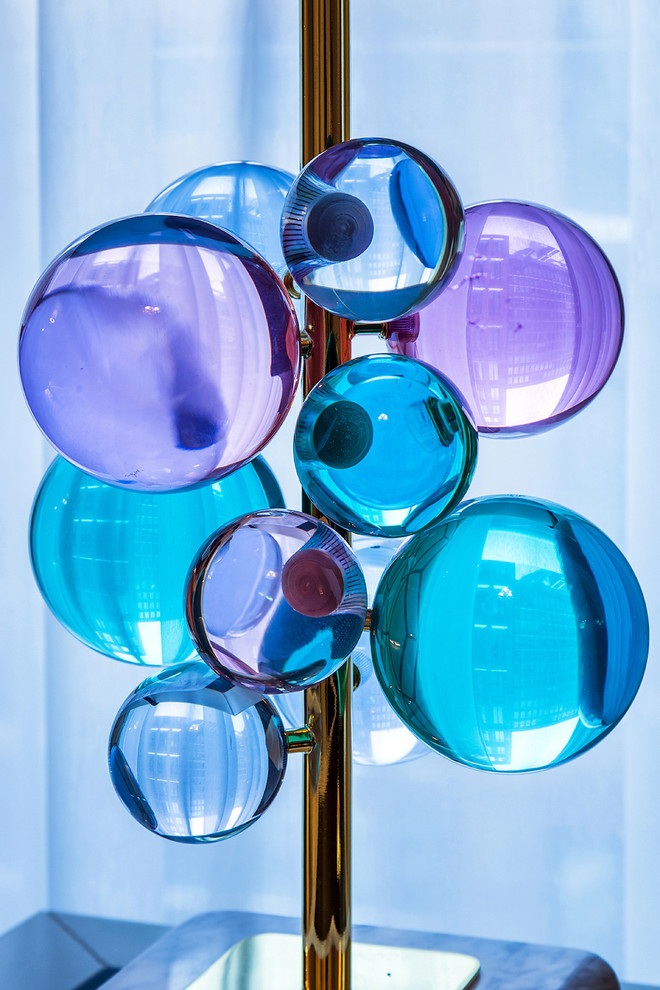 Игра света и цвета