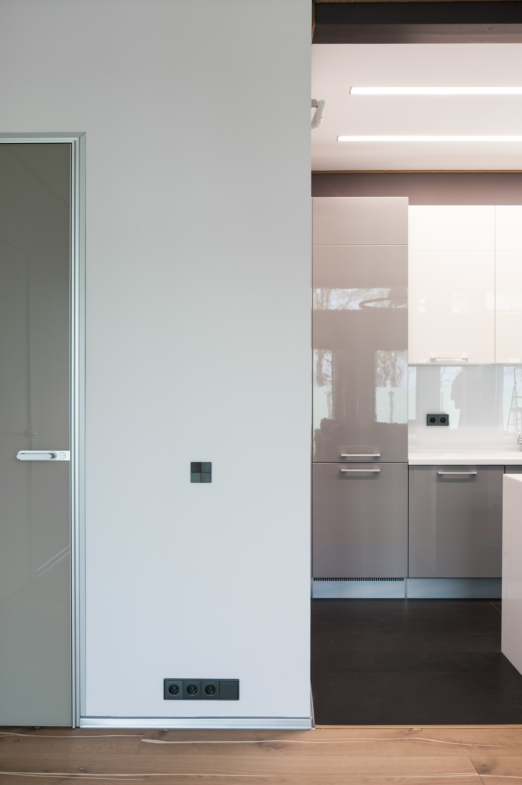 KNX-выключатели и розетки