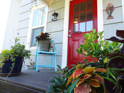 Curb Appeal:  Give Your Front Door a Burst of Color