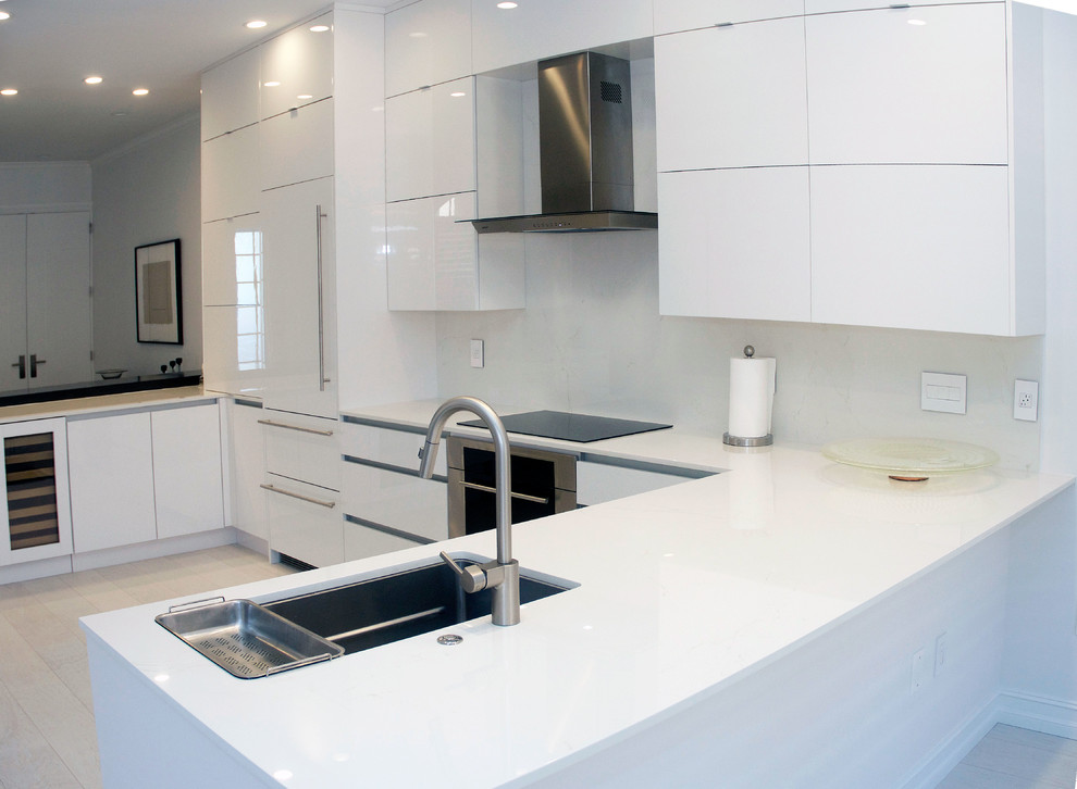 High Gloss Acrylic Kitchen featuring Dekton Countertop Modern