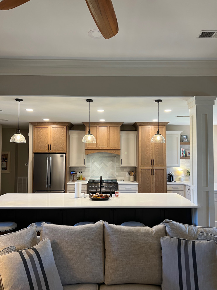 Chic Indian Lake Kitchen