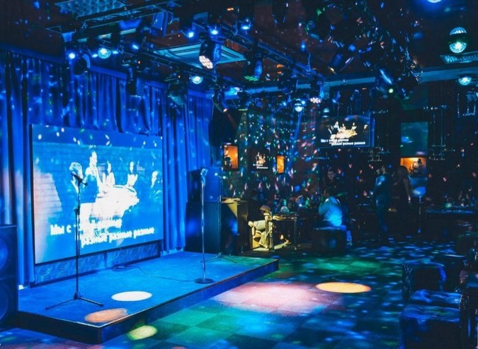 LIKE Resto-Club & Lounge