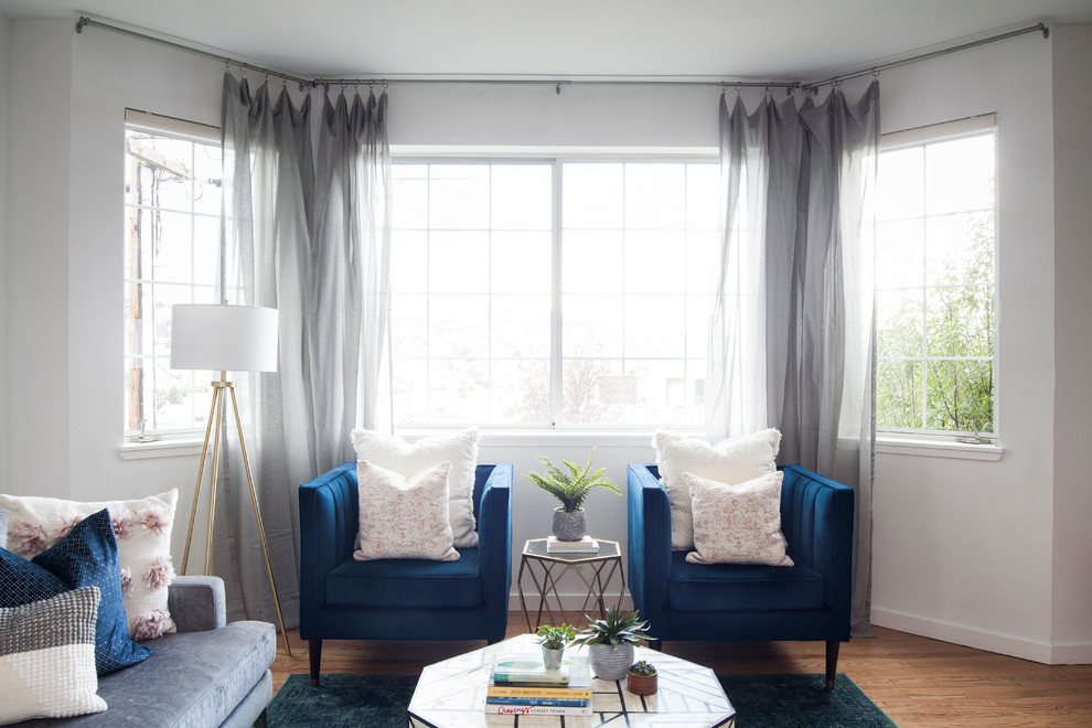 Small eclectic family room photo in San Francisco