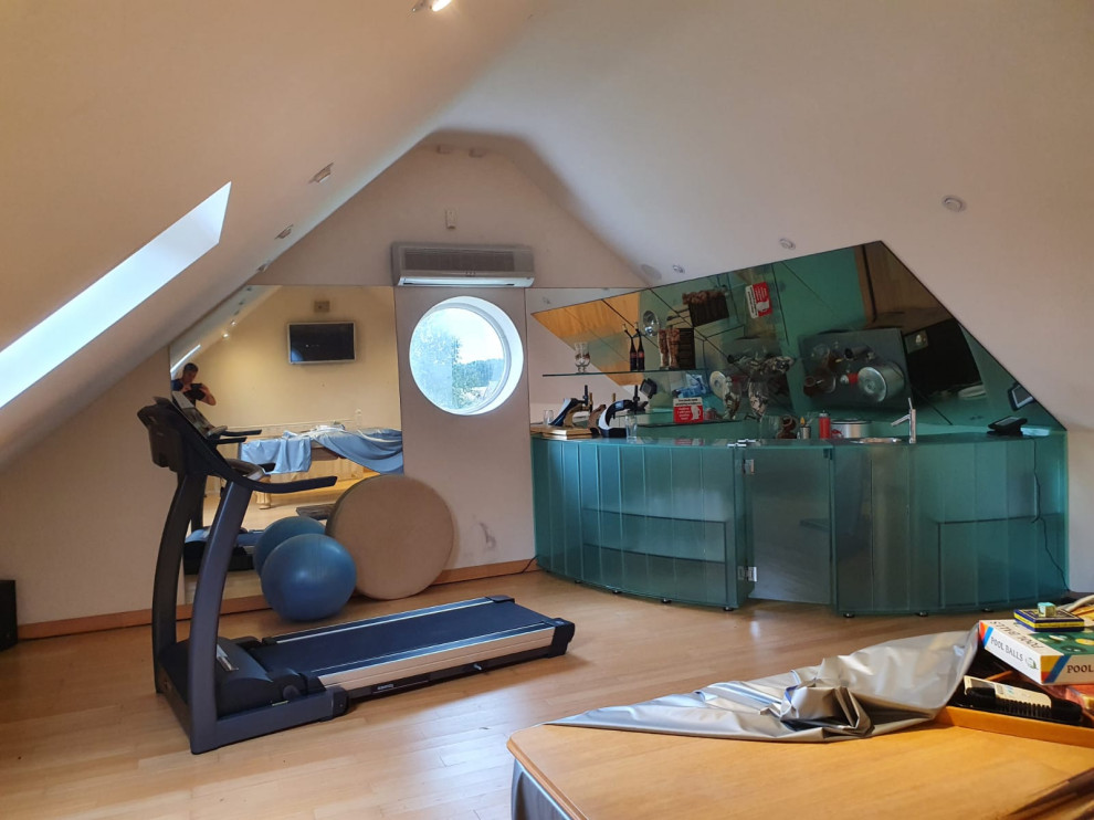 Garage Conversion to Man Pad