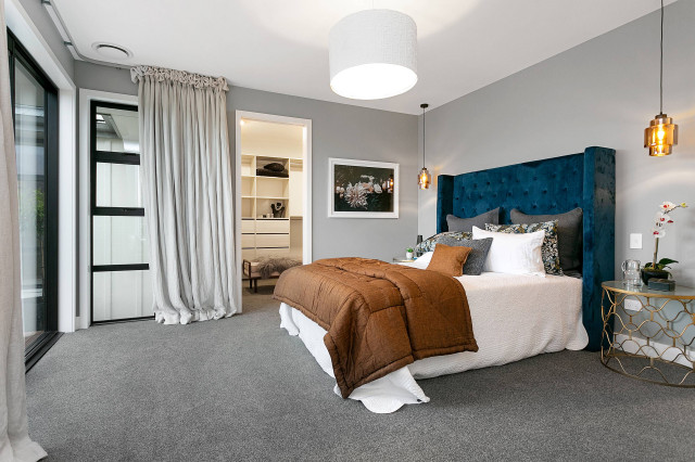 St Kilda, Cambridge Feature Home sovevaerelse