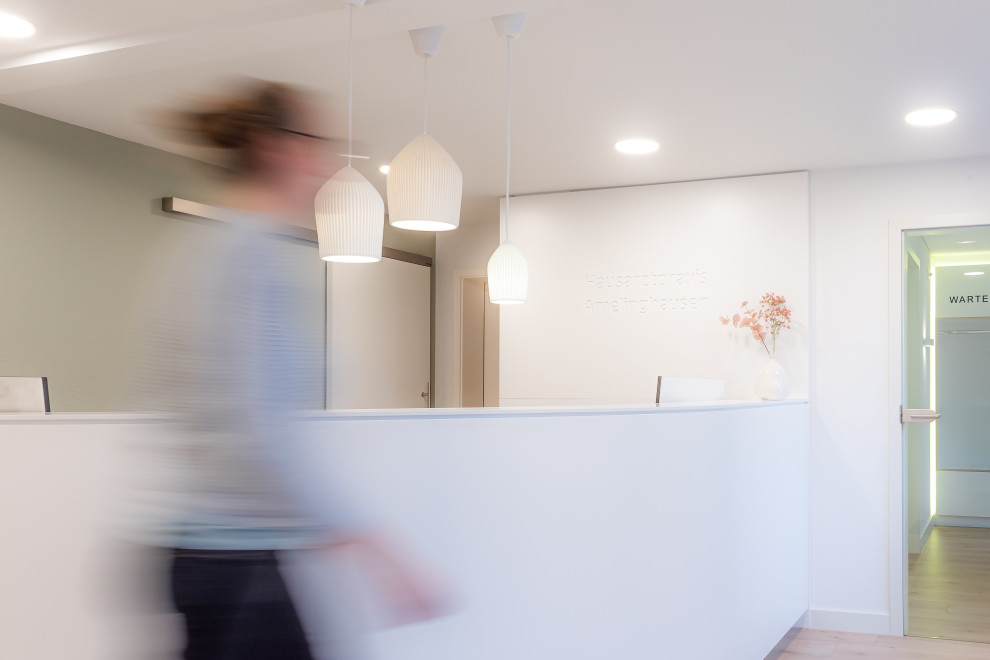 Moderner Eingang in Hamburg