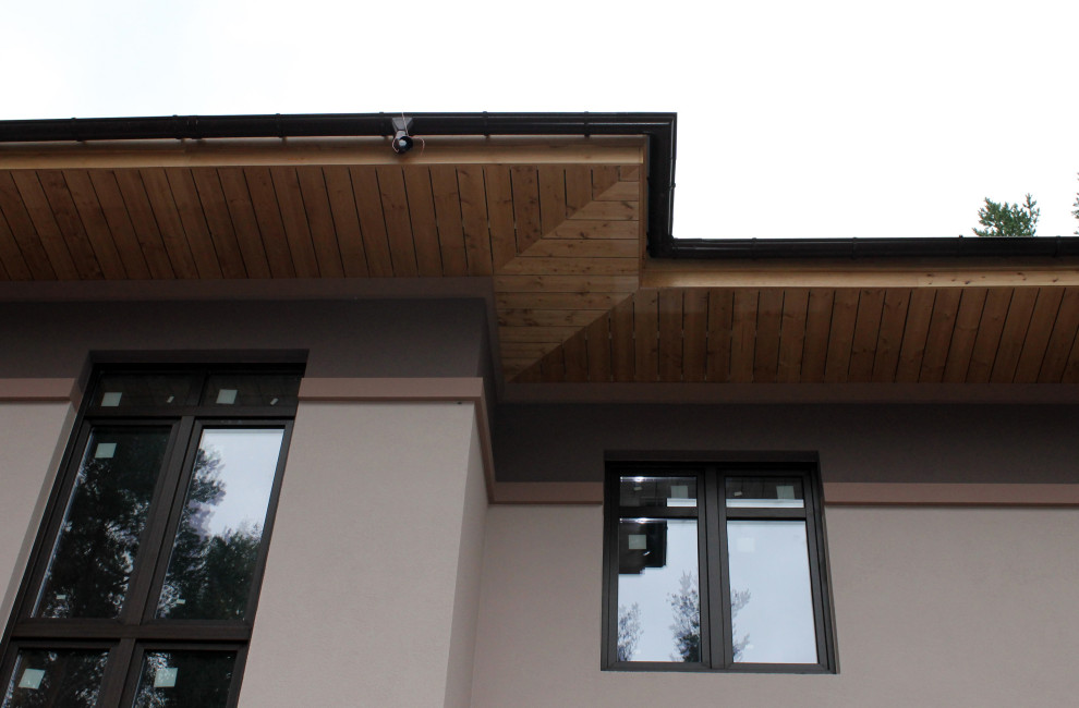 Дом из кирпича в "Охтинском парке"