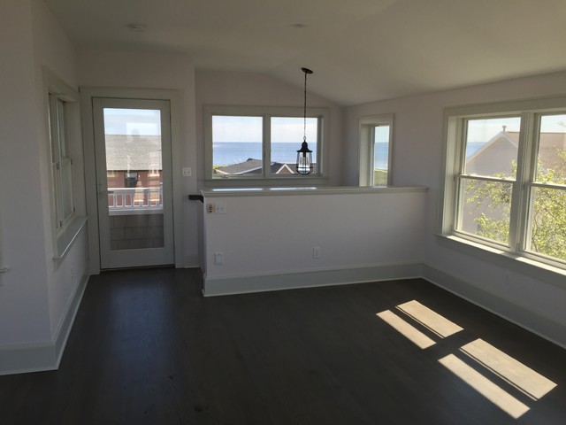 Coastal New Home Construction di-transizione-camera-da-letto