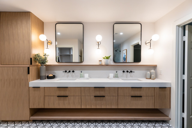 Caulfield modern-badezimmer