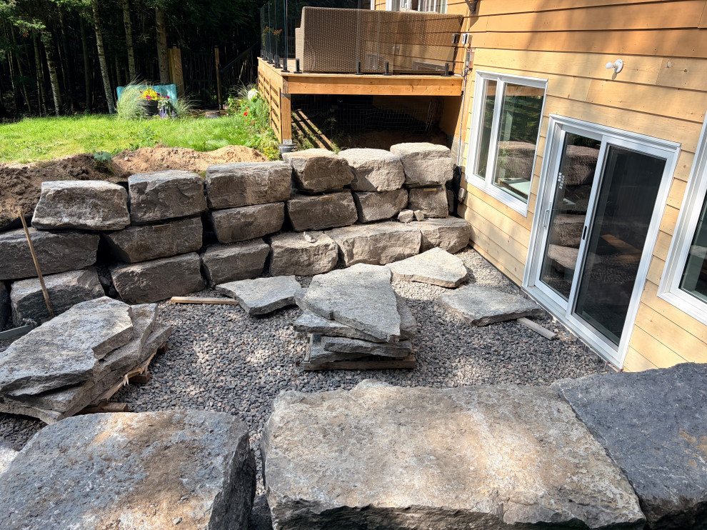 Amourstone Patio and Retaining Wall