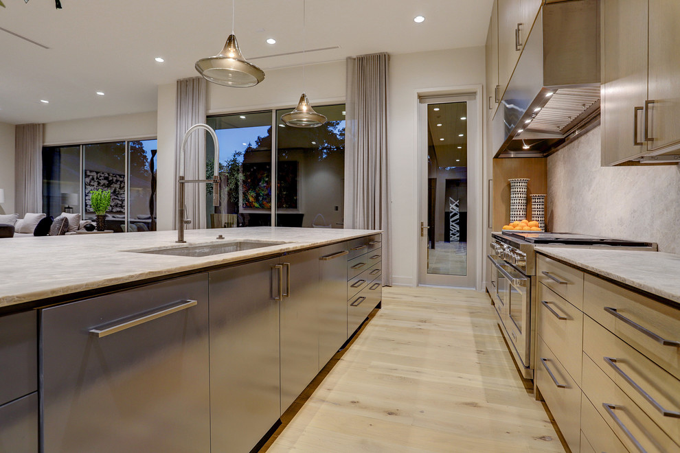 Modern Home by Allan Edwards