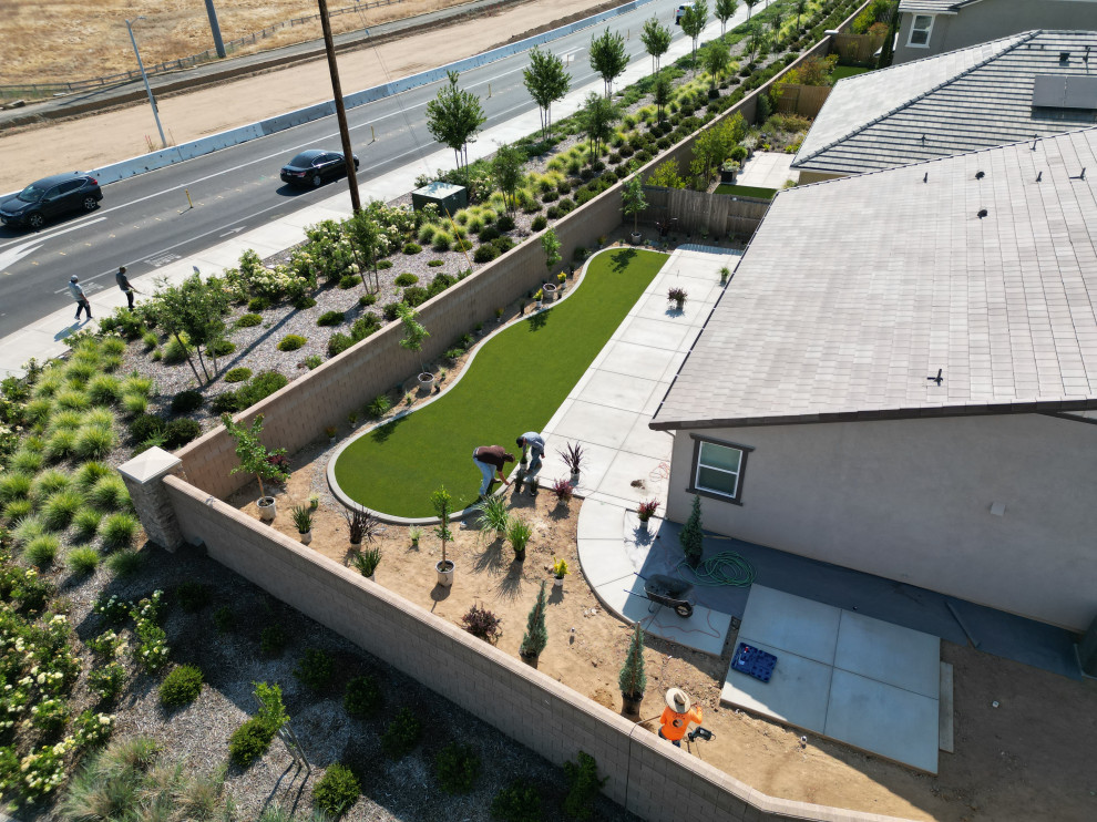 Roseville Backyard Turf and Concrete