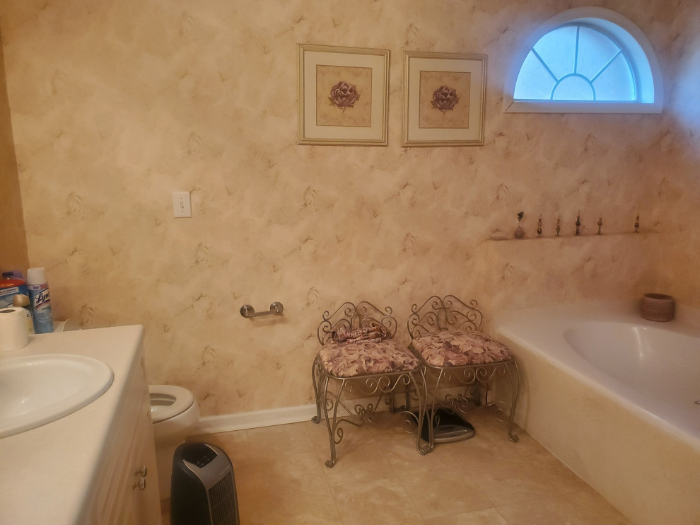 Before - Eagle Harbor Primary Bath Remodel