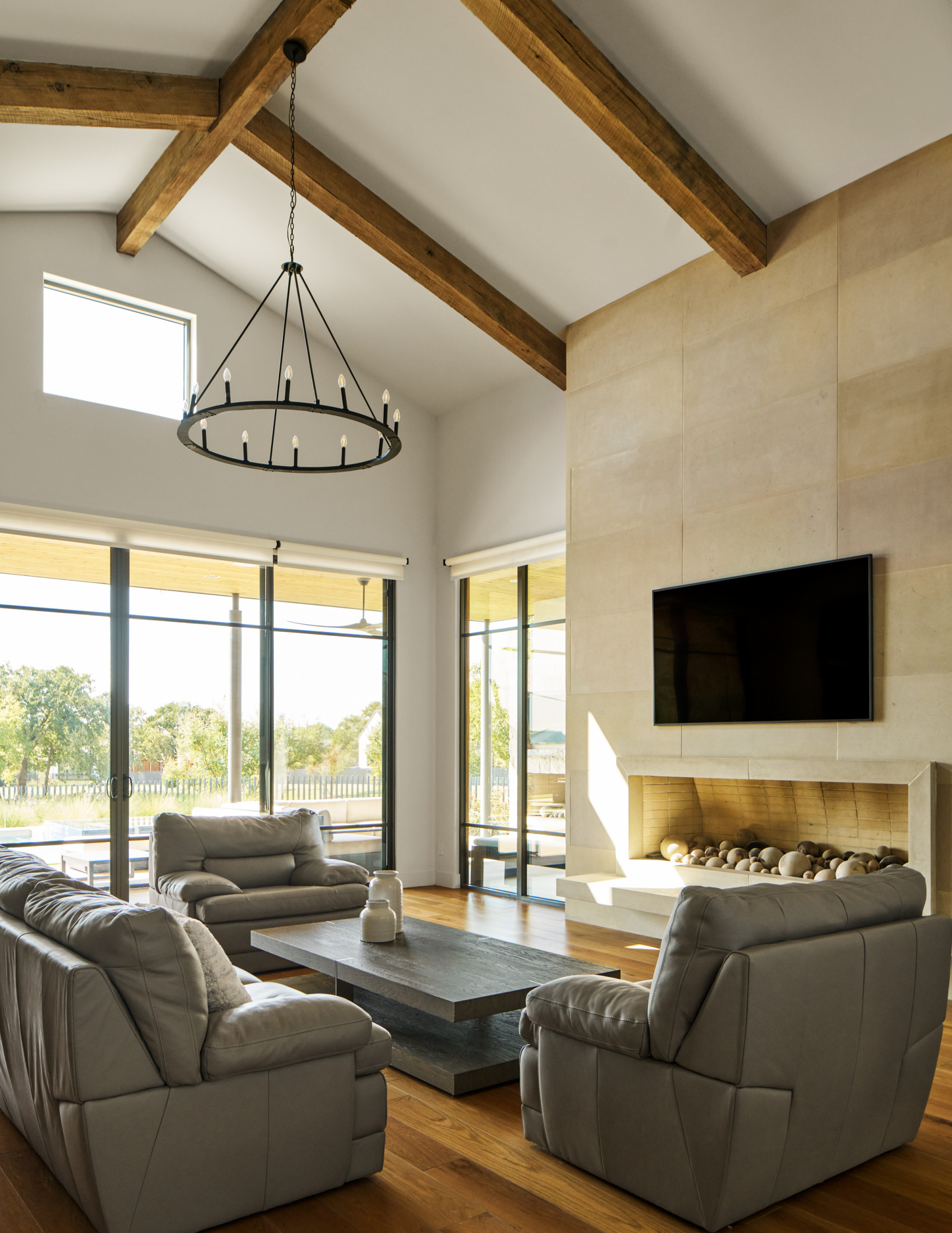 Modern Hill Country