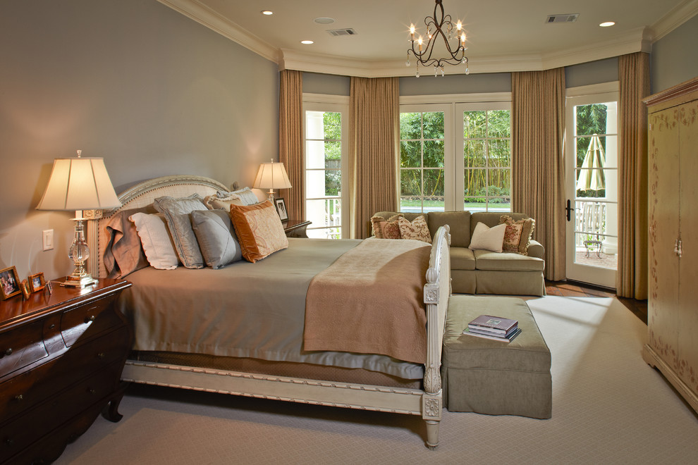 Design ideas for a traditional bedroom in Houston with grey walls.