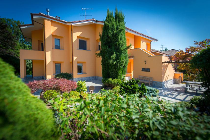 Объекты OIKOS по всему миру !!!!! Жилой Дом В Турине (Фасадные покрытия)