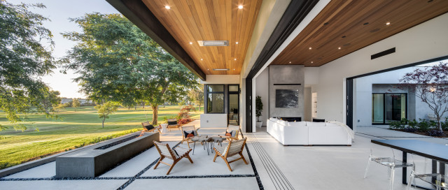The Courtyard House modern