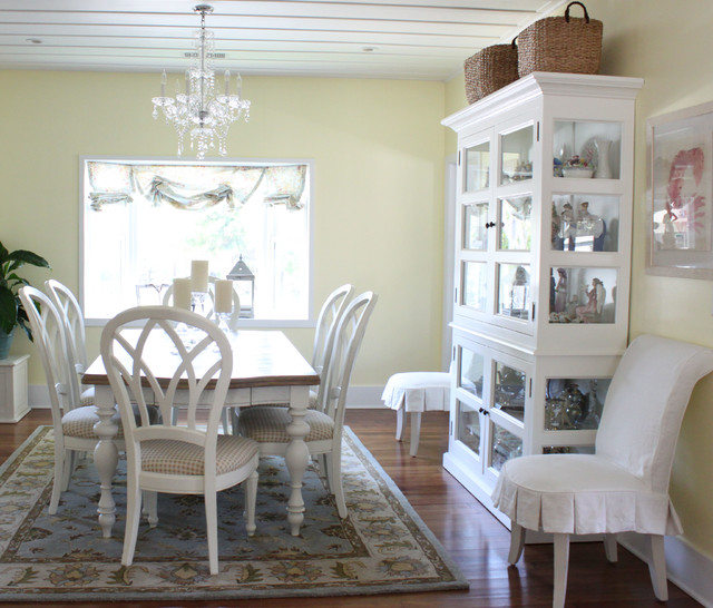 Cottage Dining Room Ideas : Rooms to Love: Urban Cottage Dining Room - The Distinctive ... - I have had zillions of questions about the wood flooring we used throughout our house and this room is the best place to show it off.