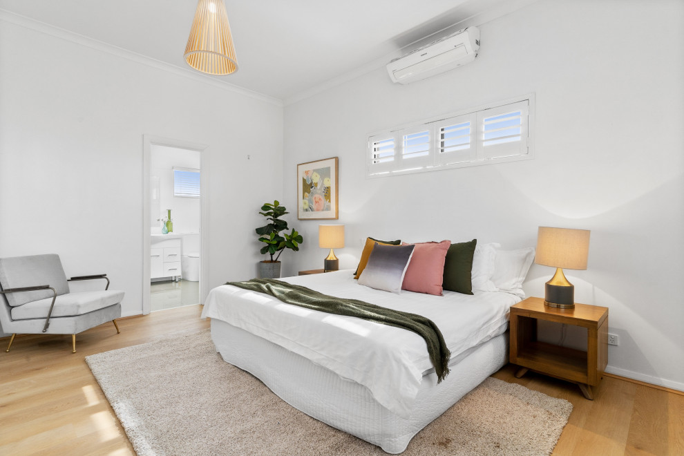 This is an example of a bedroom in Perth.