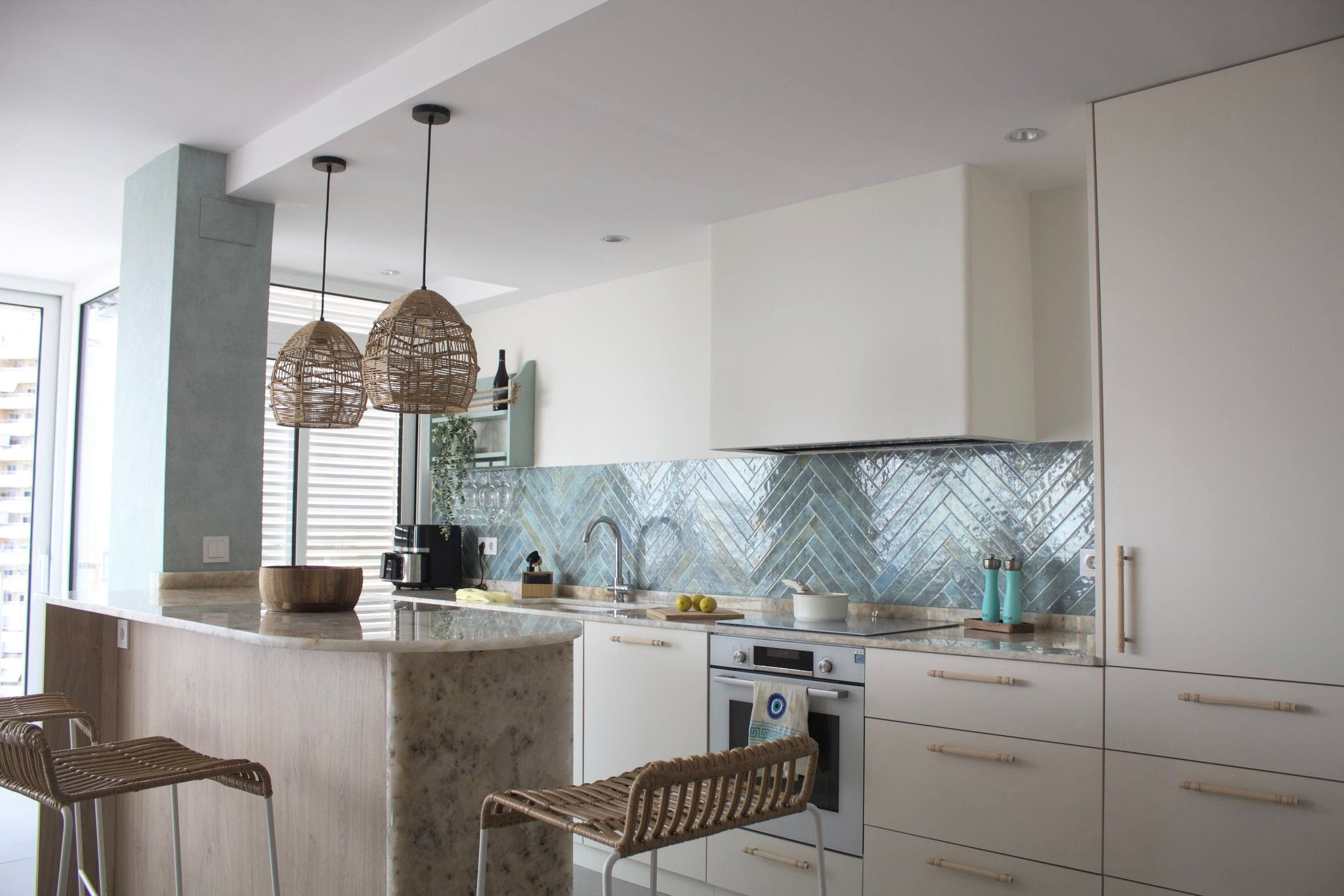 VIVIENDA MEDITERRANEA EN PRIMERA LINEA DE PLAYA