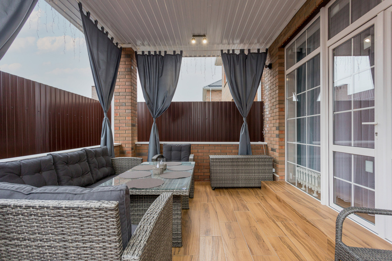 2023 Март Интерьерная и экстерьерная фотосъемка дома в Краснодаре