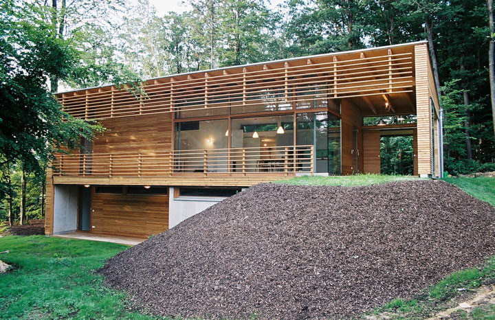 Design ideas for a contemporary exterior in Other.