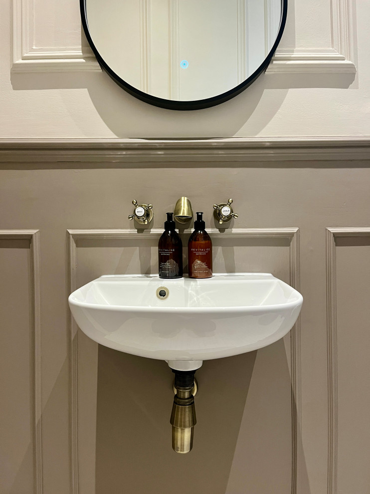 BVI London Office, Mayfair W1K - Ladies & Gents Toilets