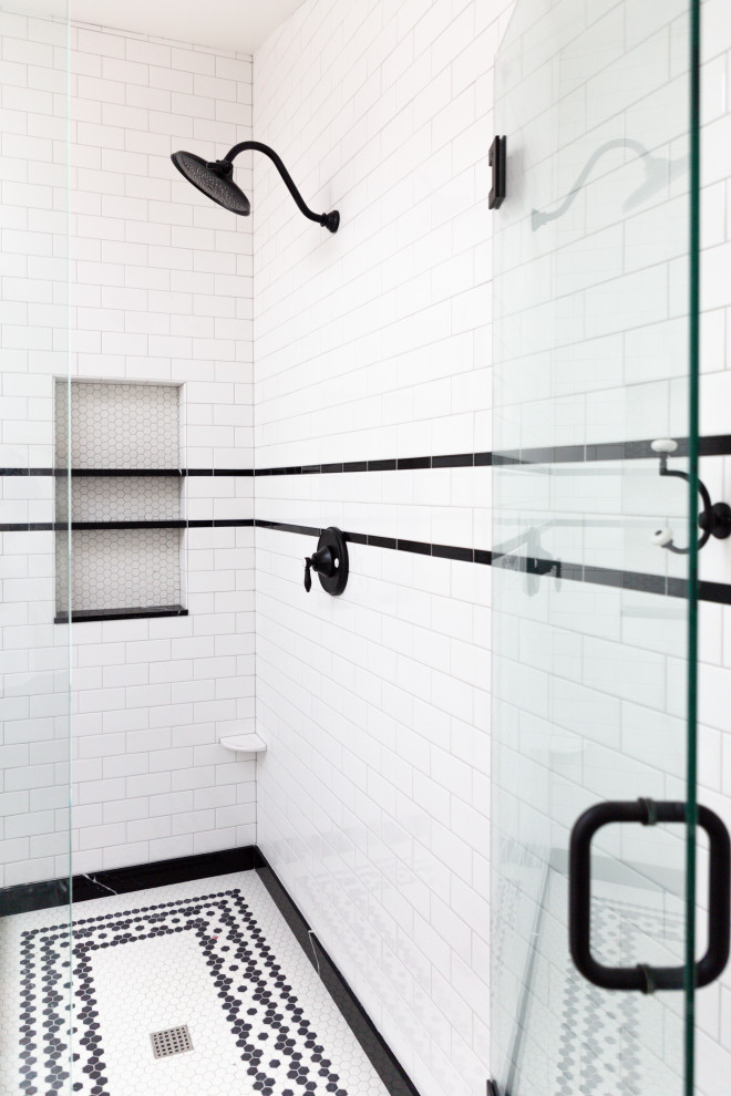 Transitional home design photo in Seattle