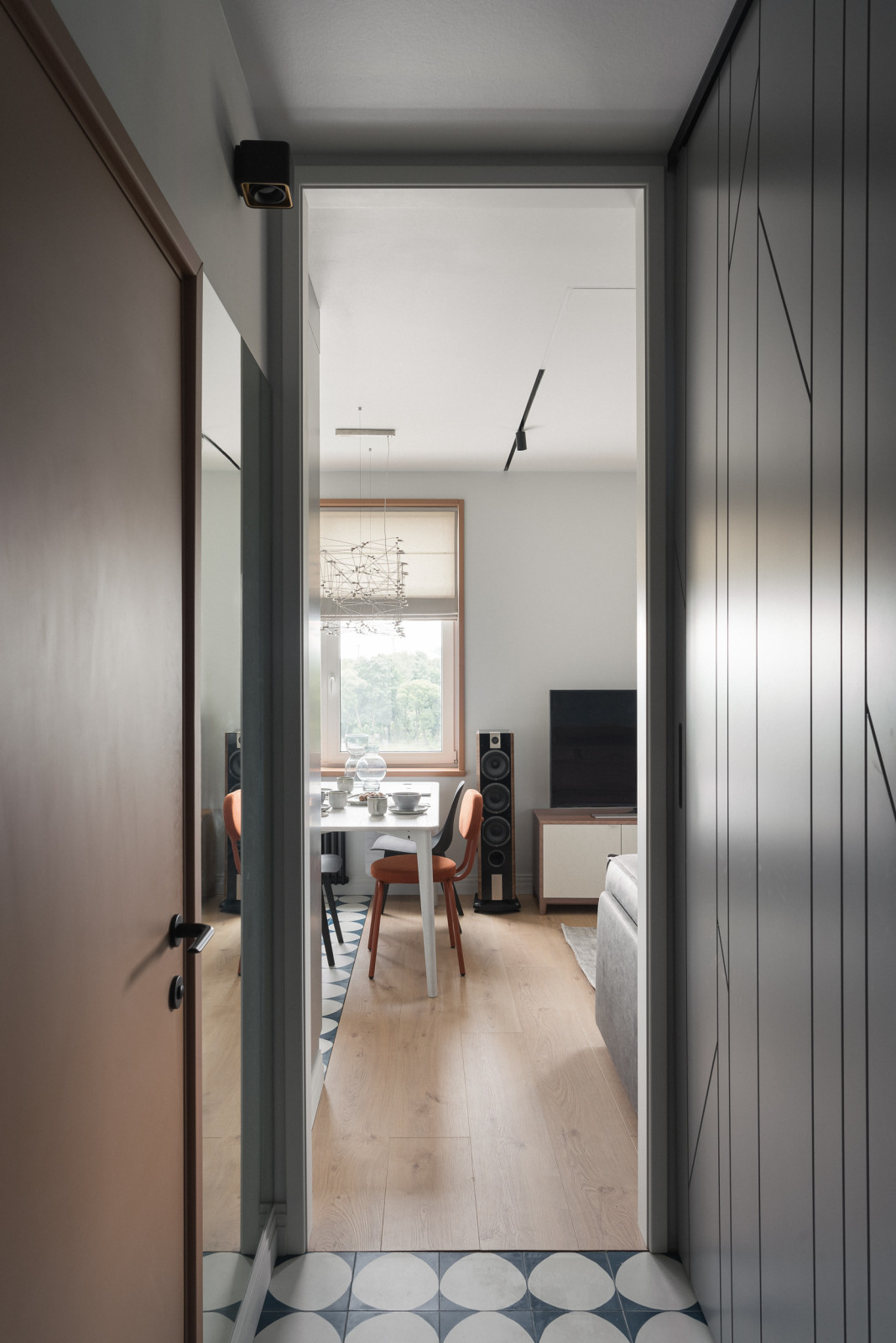 СТУДИЯ ДЛЯ МОЛОДОГО ЧЕЛОВЕКА "ВИД НА ЕЛАГИН"