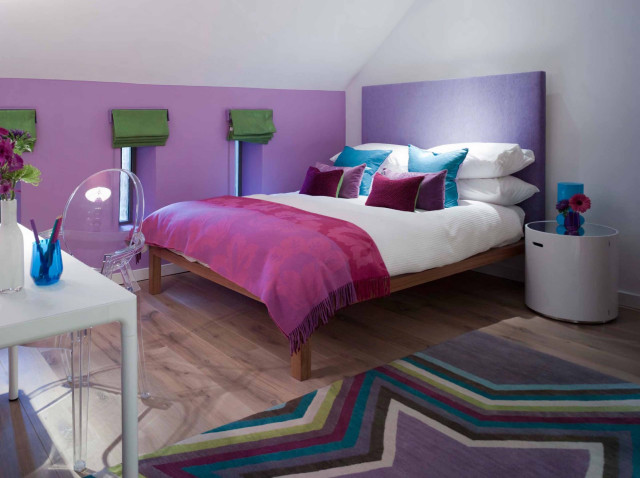 Barn Stow on the Wold contemporary-bedroom