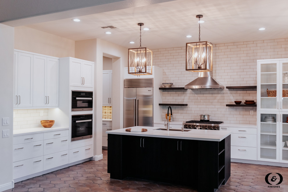 Home design - transitional home design idea in Phoenix