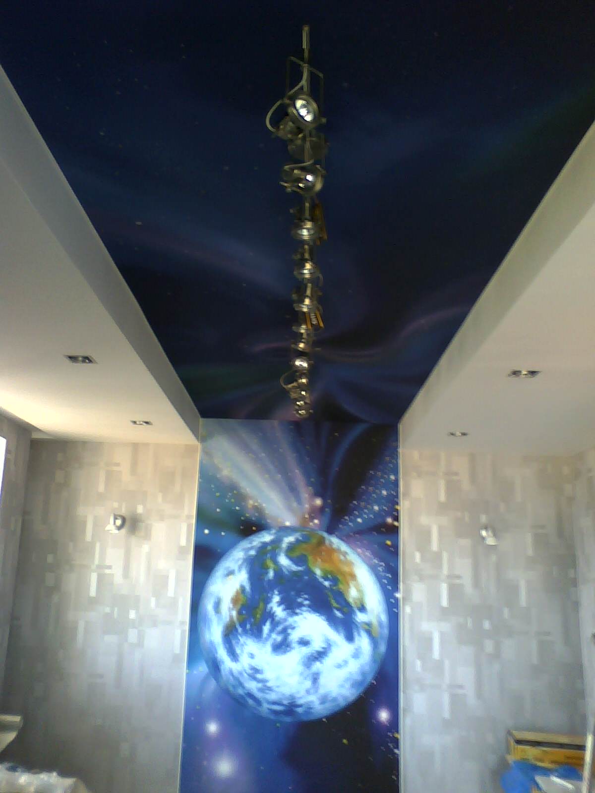 Натяжные потолки