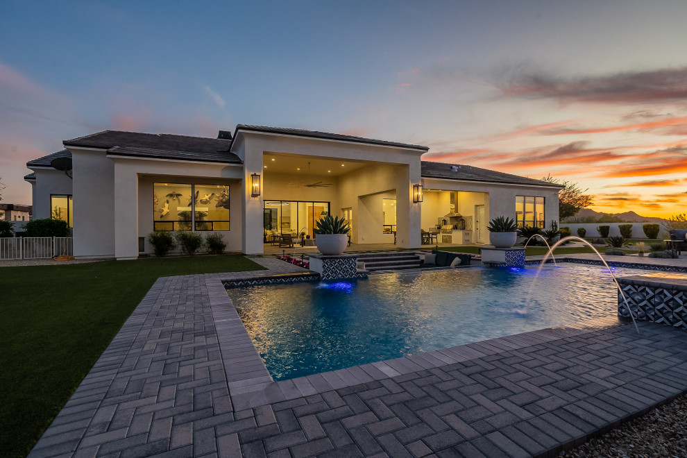 Prospector Dr