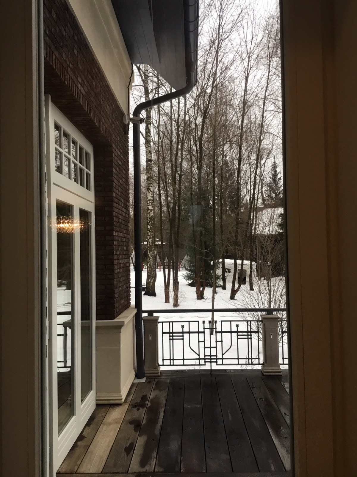 Дом 400 м в Подмосковье