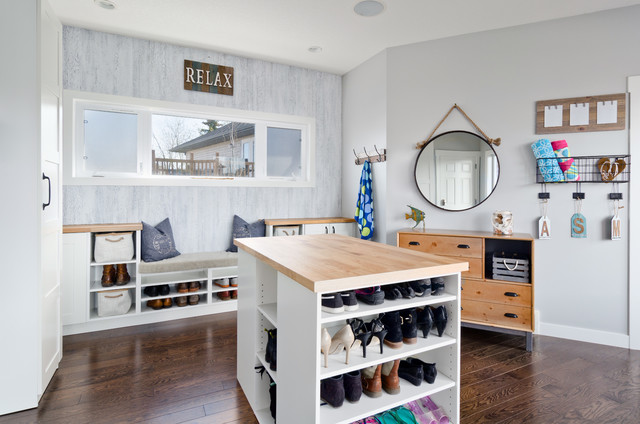 Room Of The Day A Canadian Mudroom With Coastal Charm