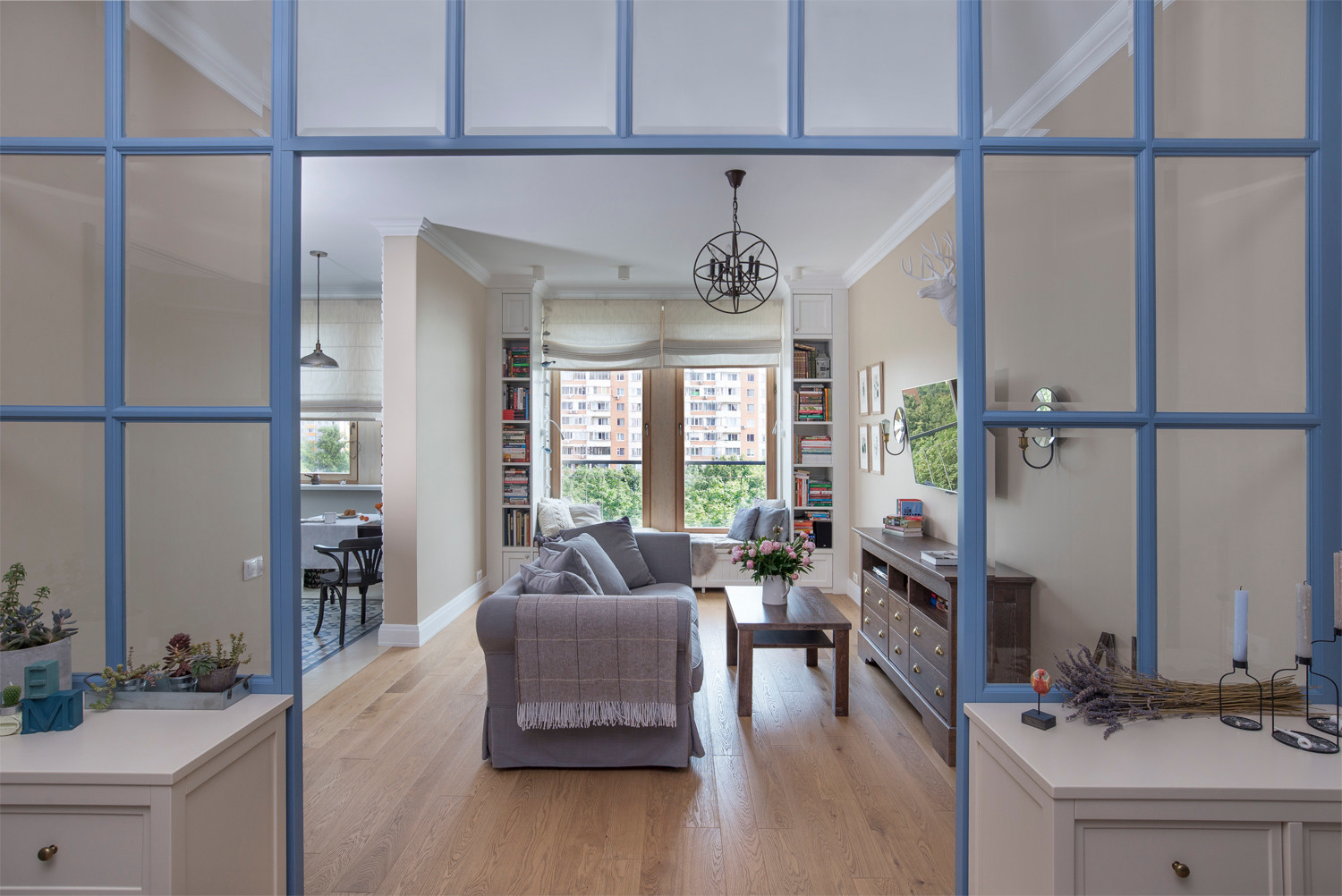 Хюгге на улице Маршала Тухачевского