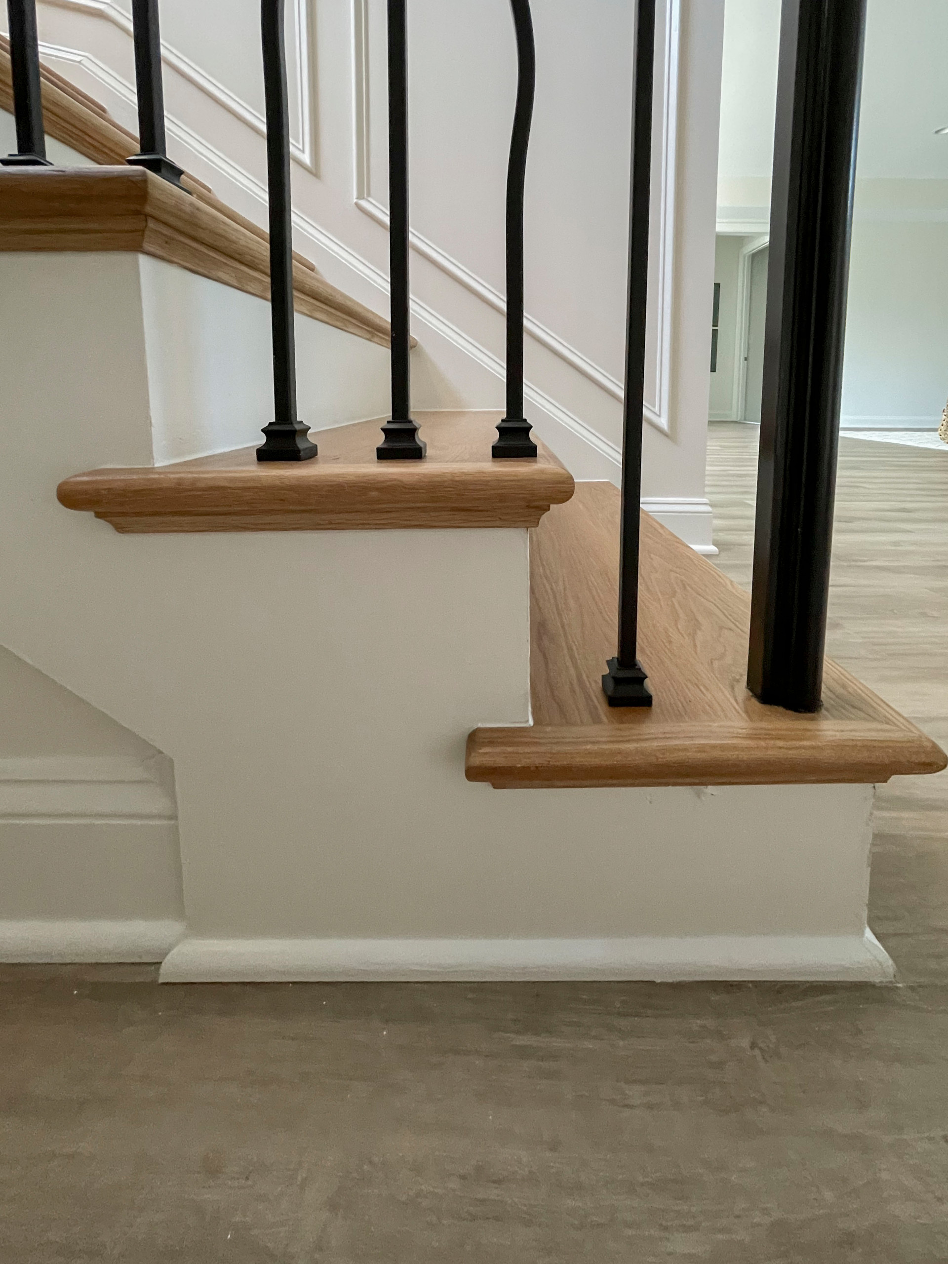 106_Modern Balustrade System Meets Traditional Winding Stairs, Aldie VA  20105