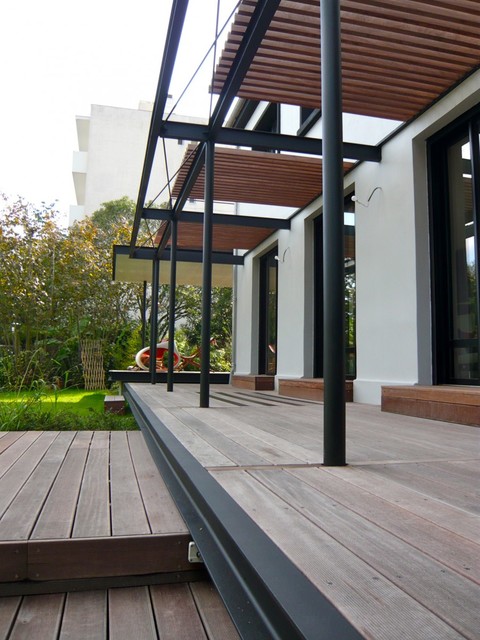 MAISON LA contemporary-deck