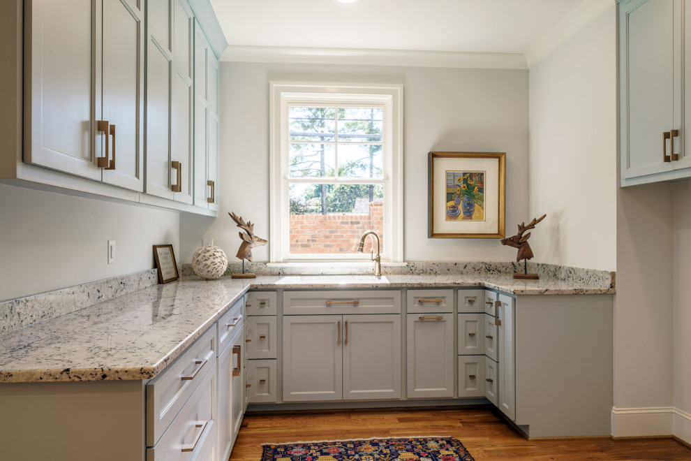 Laundry room - transitional laundry room idea