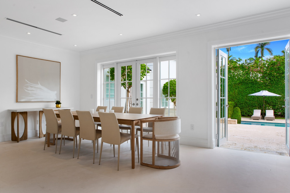 Photo of a modern dining room in Miami.