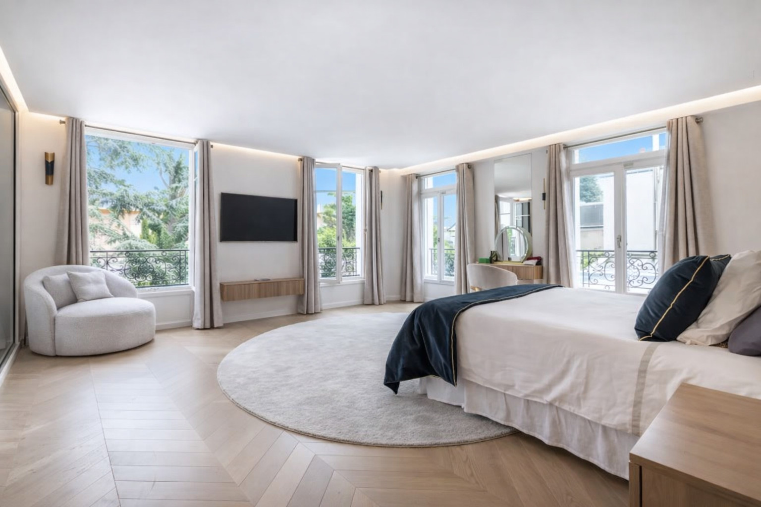 Rénovation et décoration d’une maison familiale de 300 m² – Île-de-France