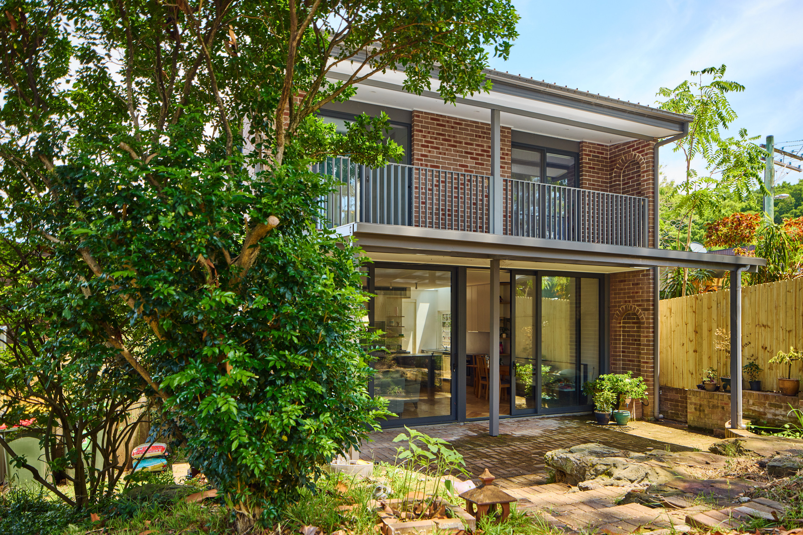 Rozelle Canvas House