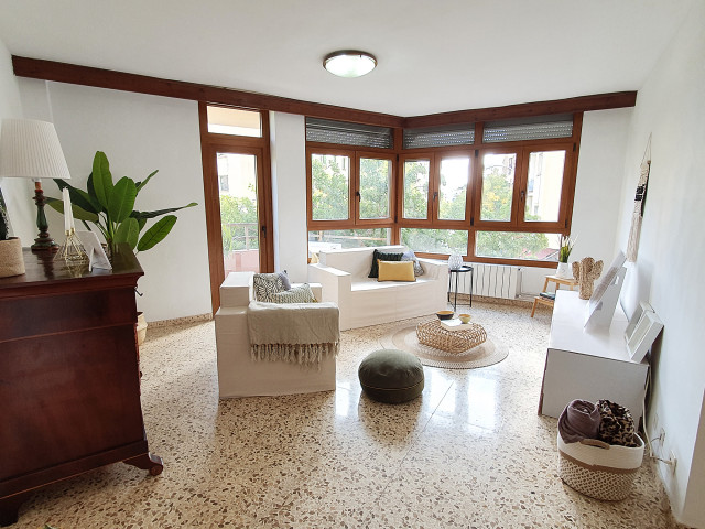 Home Staging Llibertat - Palma modern-living-room