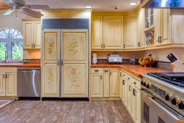 Melbourne, FL contemporary-kitchen