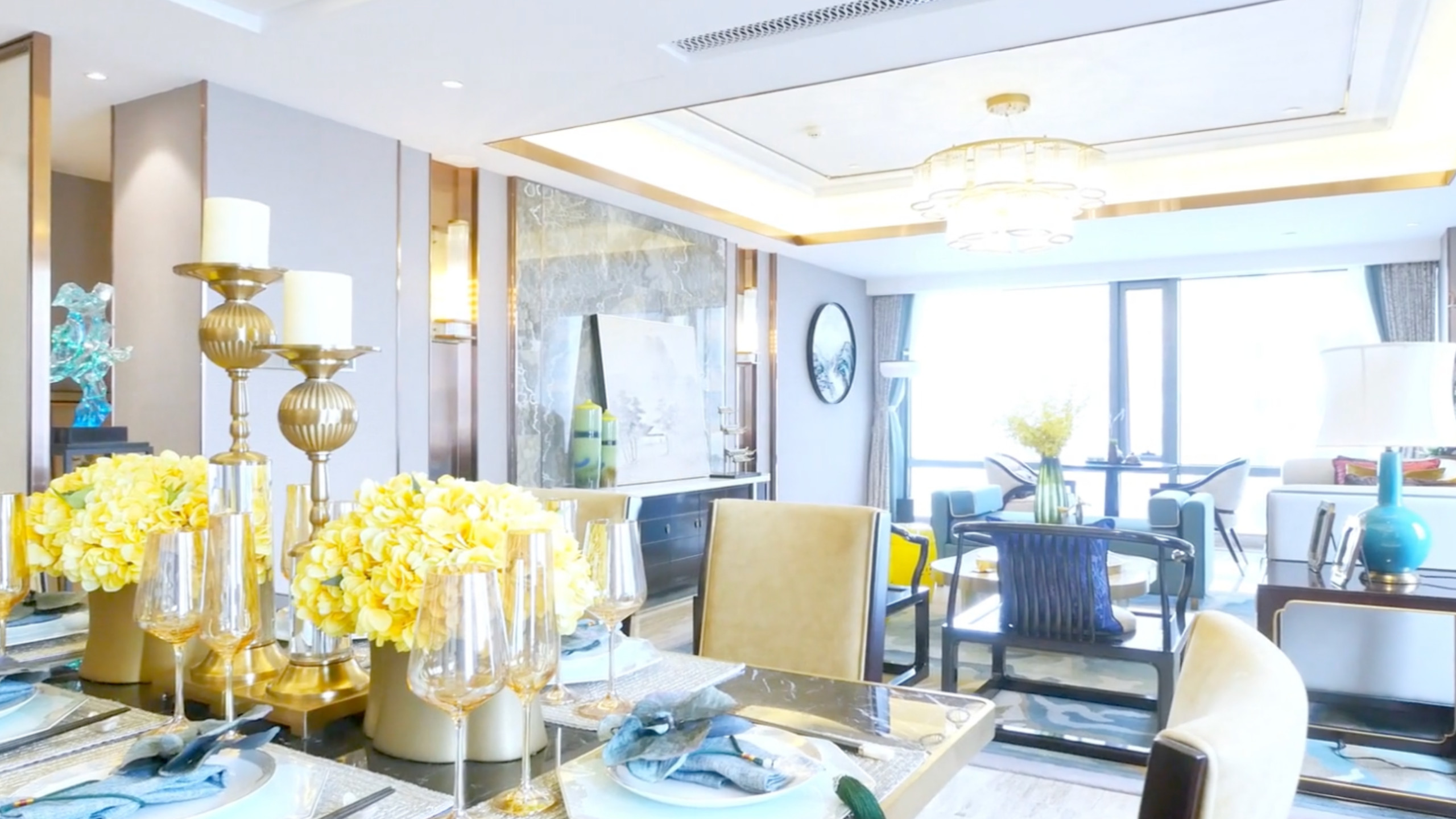 Modern Luxury Dining Room with Rich Textures in St Albans