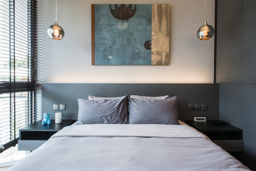 Design ideas for a modern bedroom in Singapore.
