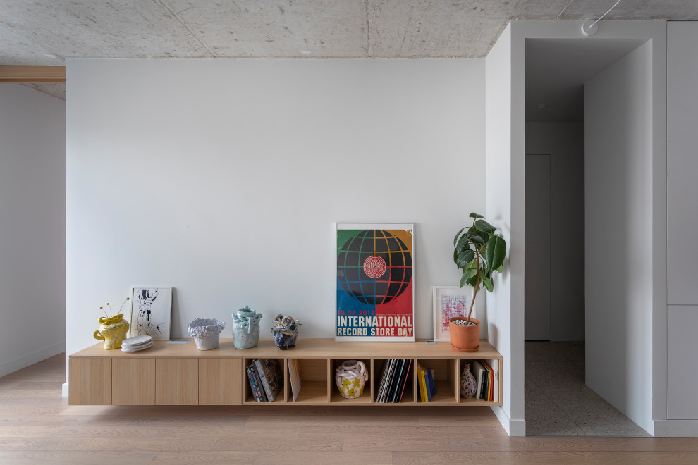 Квартира для художницы и диджея